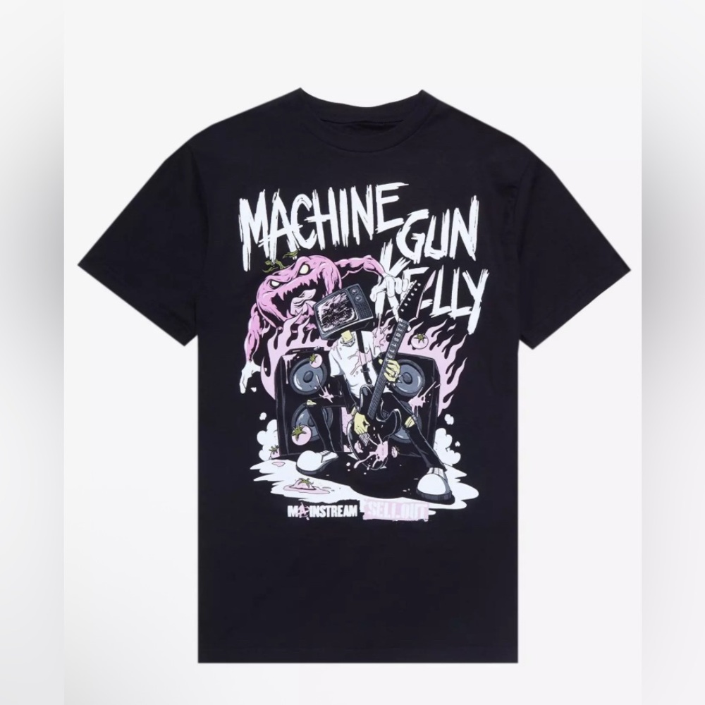 Machine Gun Kelly NWOT Mainstream Sellout Tee